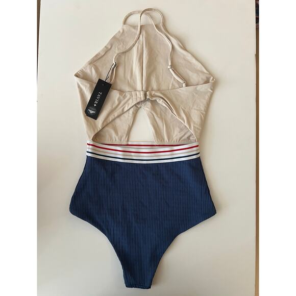 Tavik Christina Moderate One Piece - Picture 3 of 7